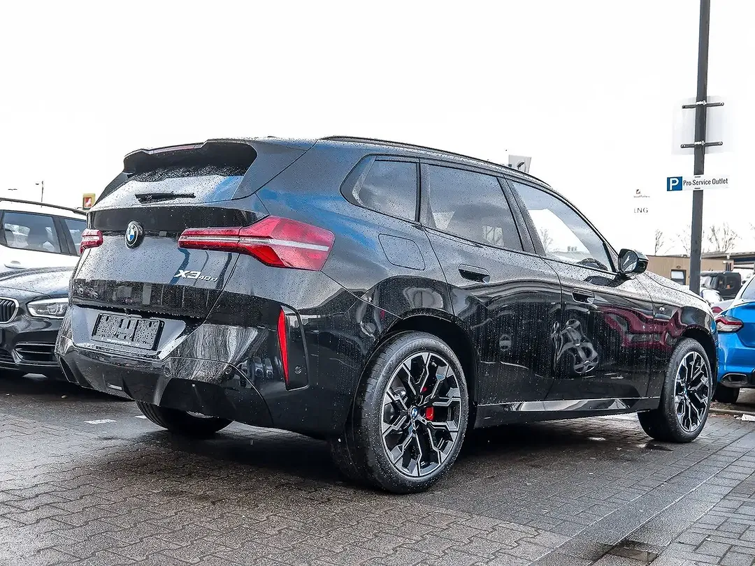 BMW X3 - Thumbnail 2
