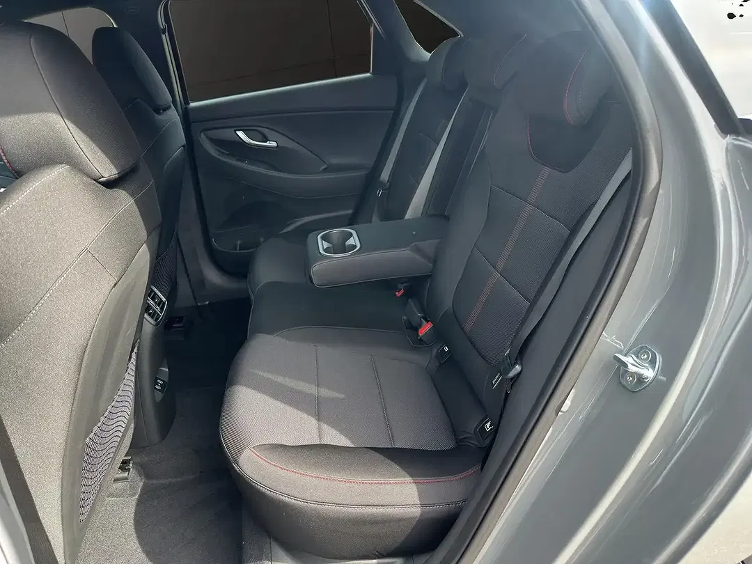 Hyundai i30 - Thumbnail 11