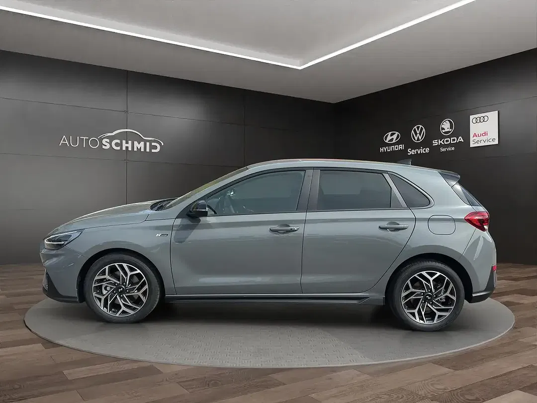 Hyundai i30 - Thumbnail 2