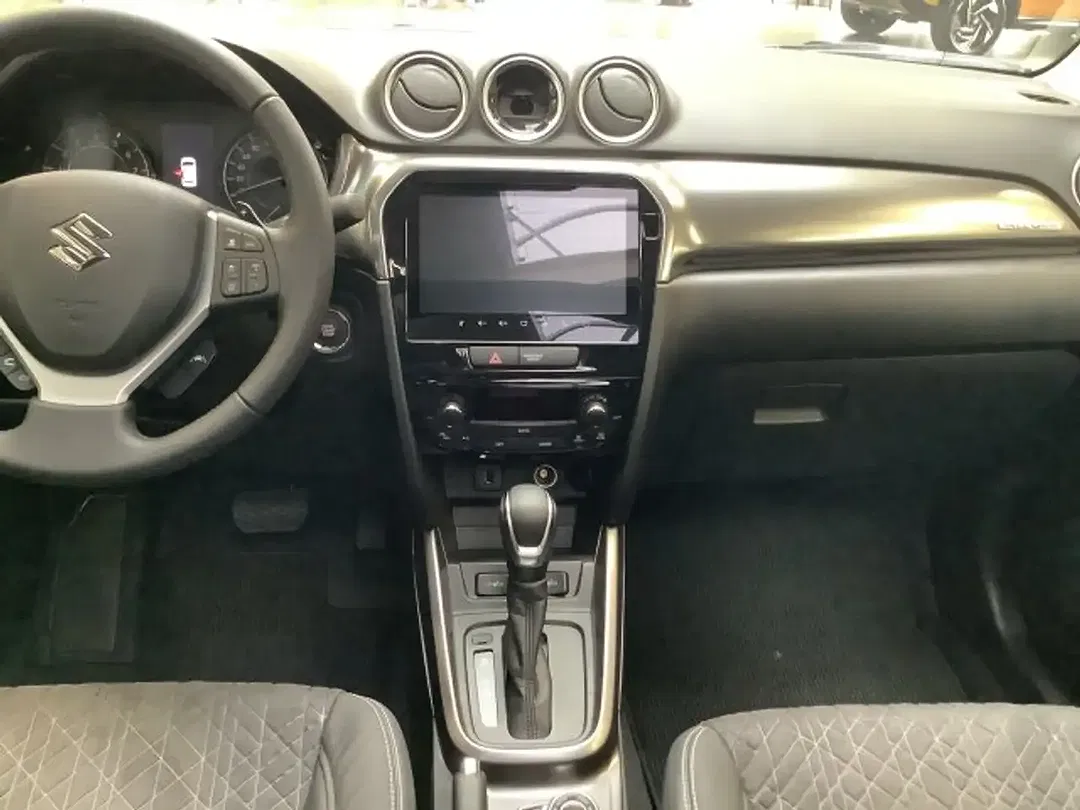 Suzuki Vitara - Thumbnail 11