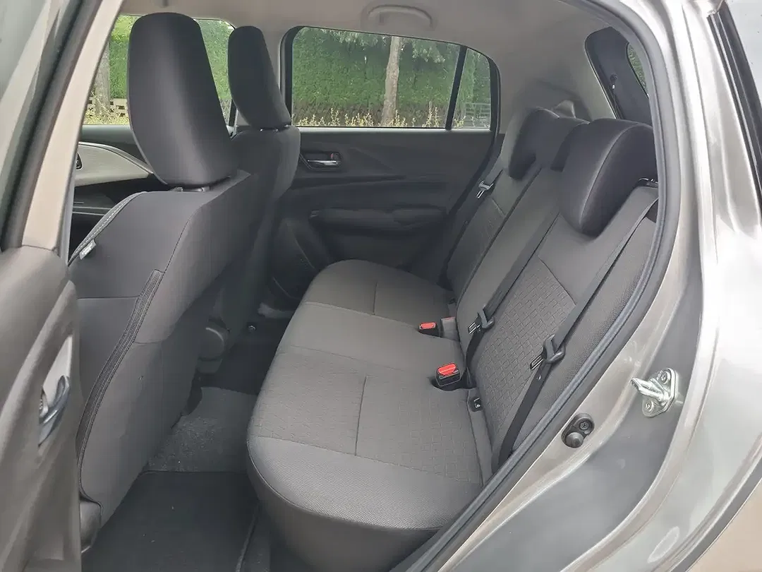 Suzuki Swift - Thumbnail 15