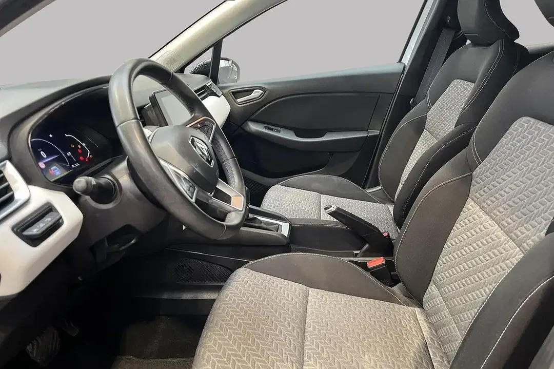 Renault Clio - Thumbnail 9