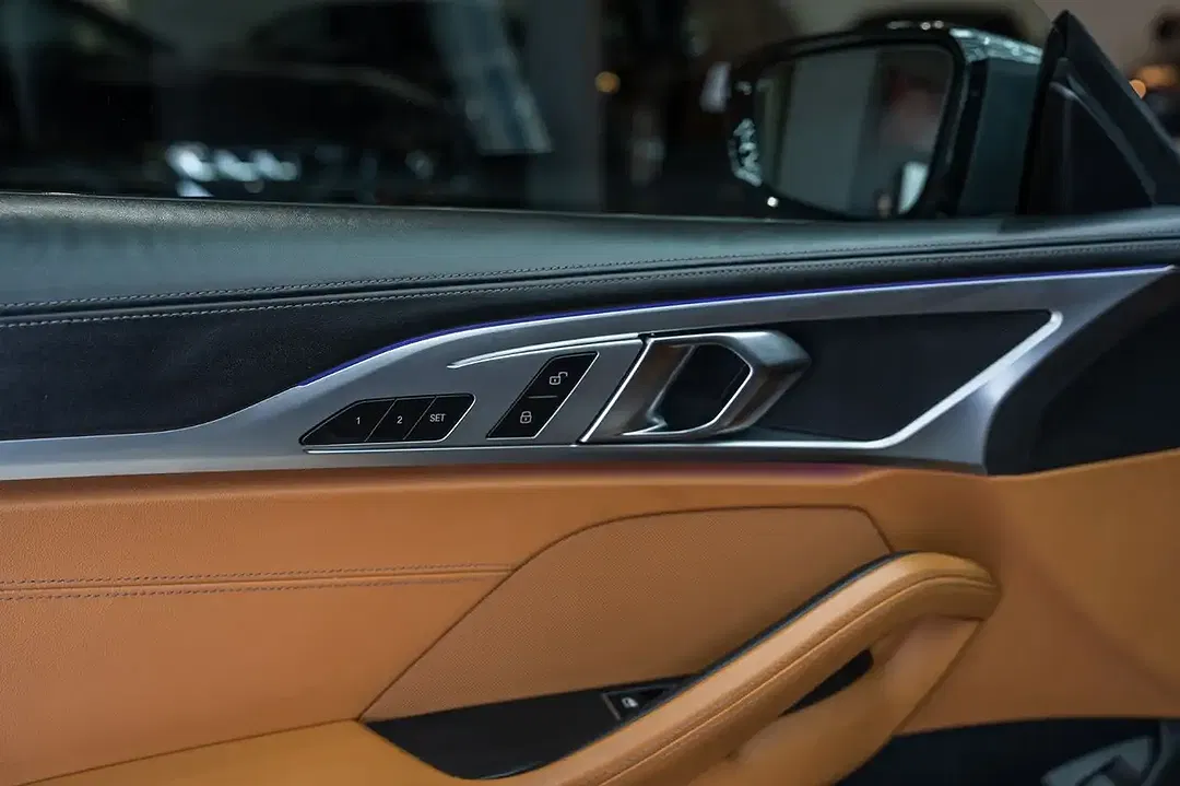 BMW 840 - Thumbnail 9