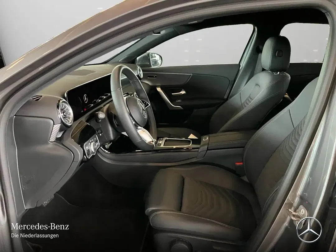Mercedes-Benz A 250 - Thumbnail 10