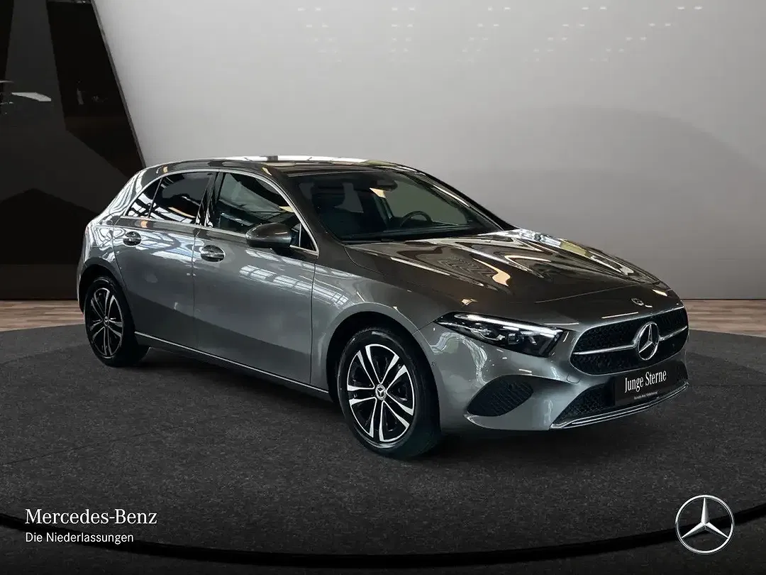 Mercedes-Benz A 250 - Thumbnail 4