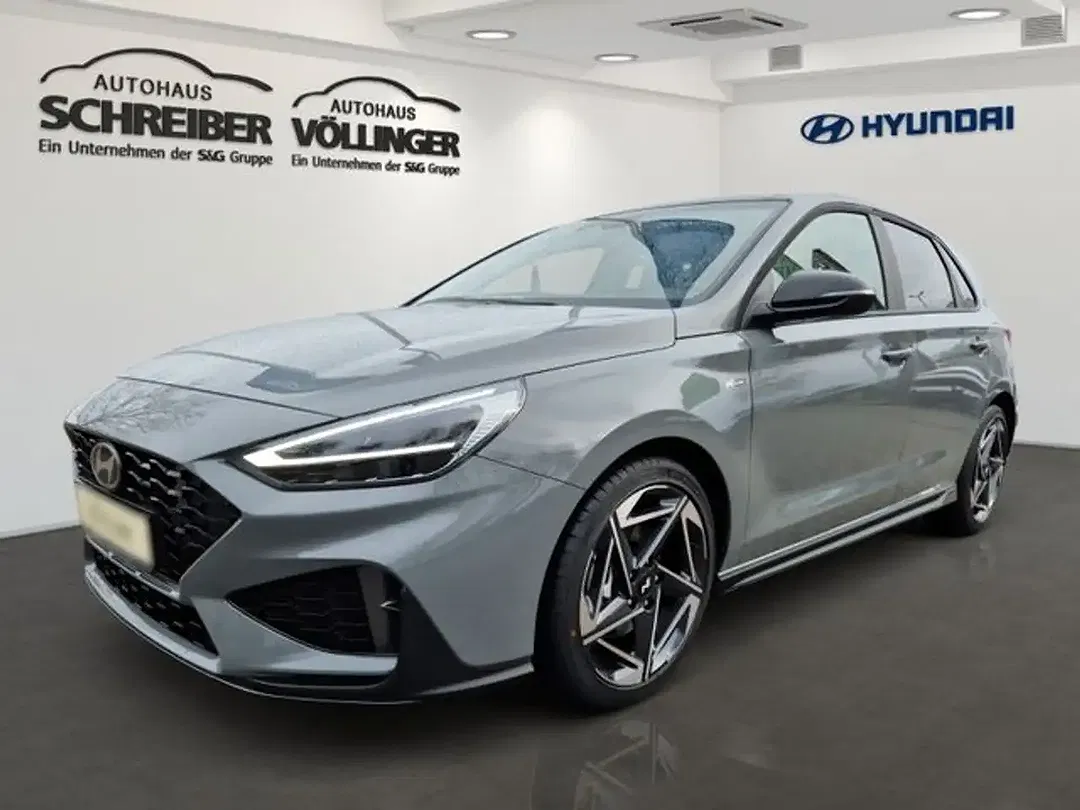 Hyundai i30 - Thumbnail 1