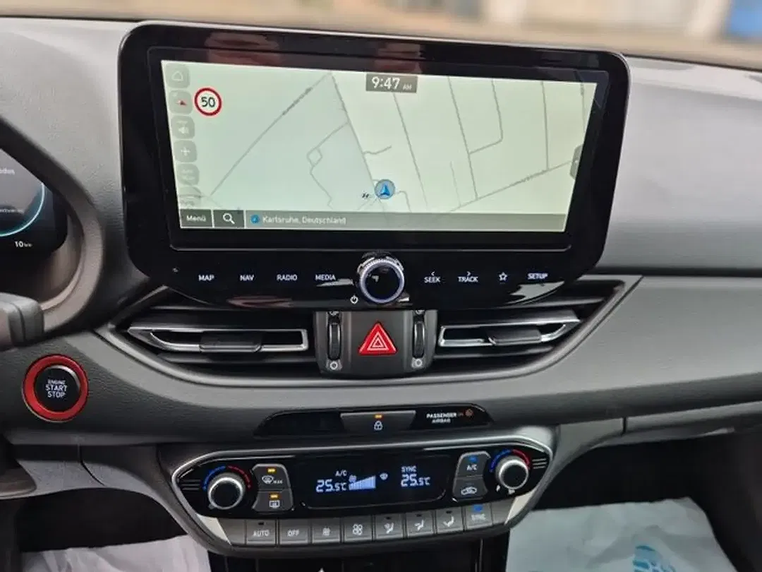 Hyundai i30 - Thumbnail 11