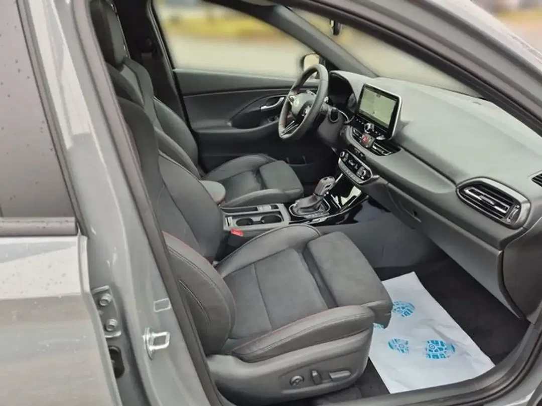 Hyundai i30 - Thumbnail 15