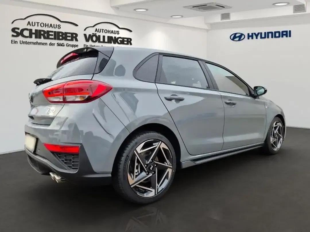 Hyundai i30 - Thumbnail 3