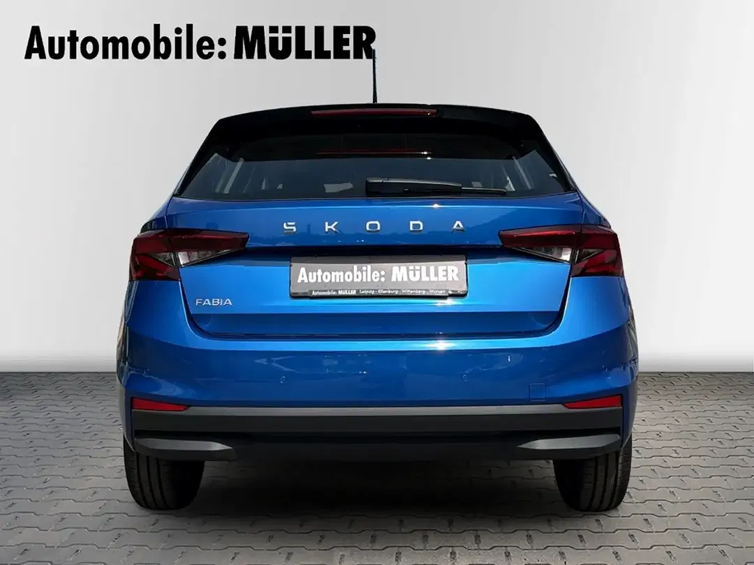 Skoda Fabia - Thumbnail 5