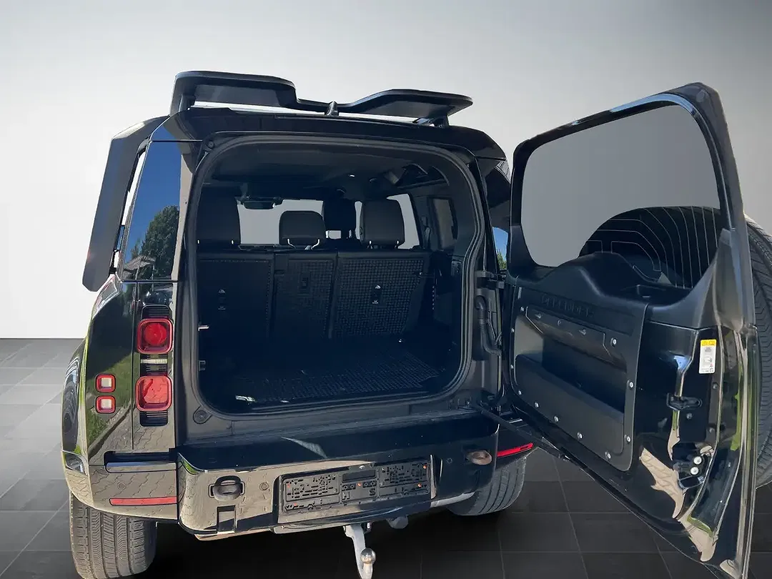 Land Rover Defender - Thumbnail 14