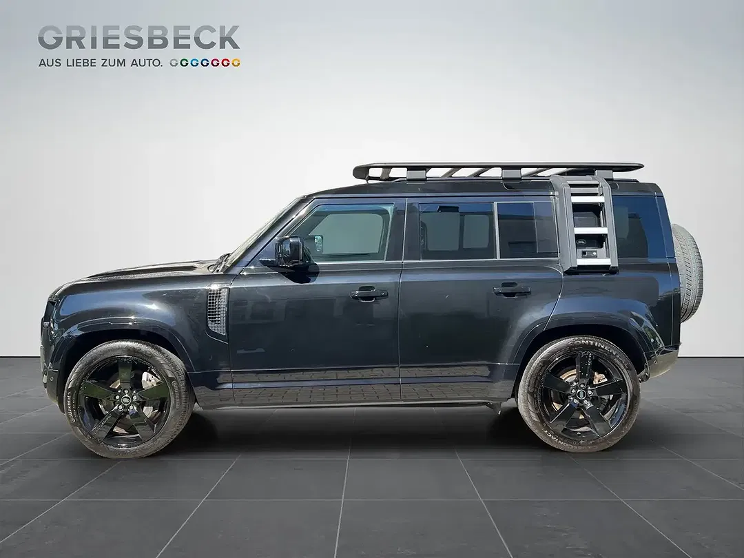 Land Rover Defender - Thumbnail 2
