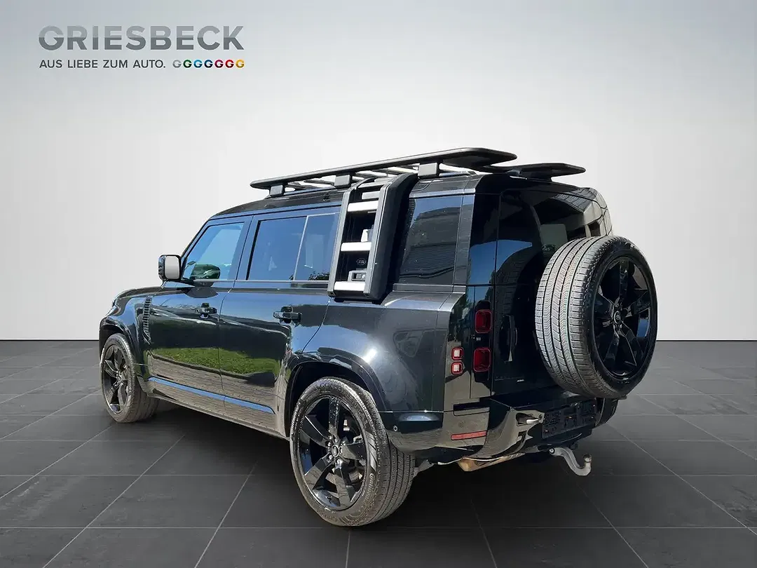 Land Rover Defender - Thumbnail 3