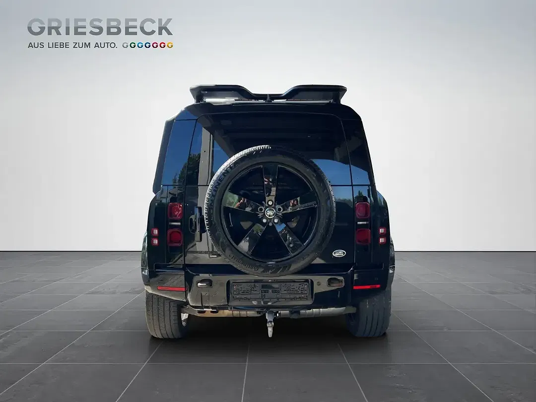 Land Rover Defender - Thumbnail 4
