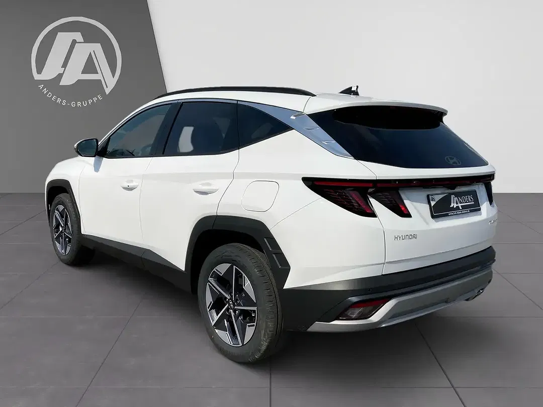 Hyundai TUCSON - Thumbnail 3