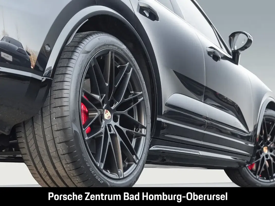 Porsche Macan - Thumbnail 6