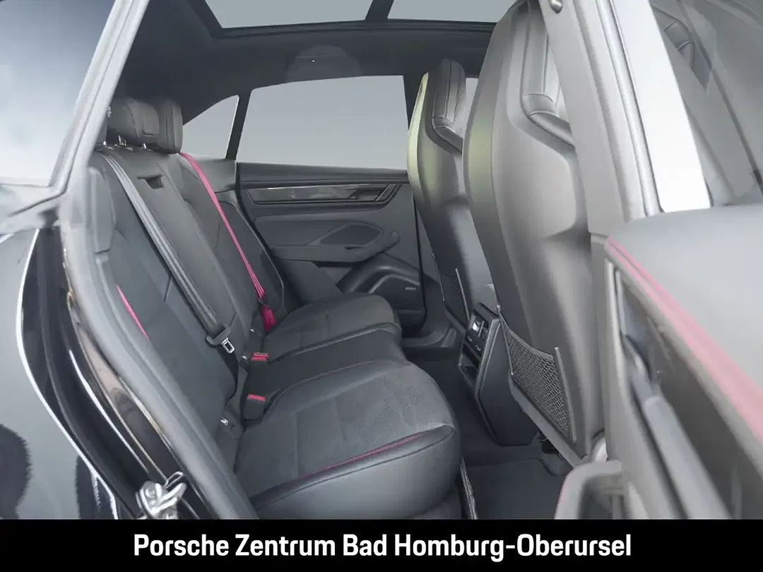 Porsche Macan - Thumbnail 8