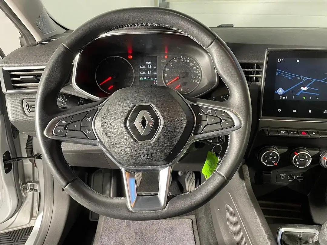 Renault Clio - Thumbnail 7