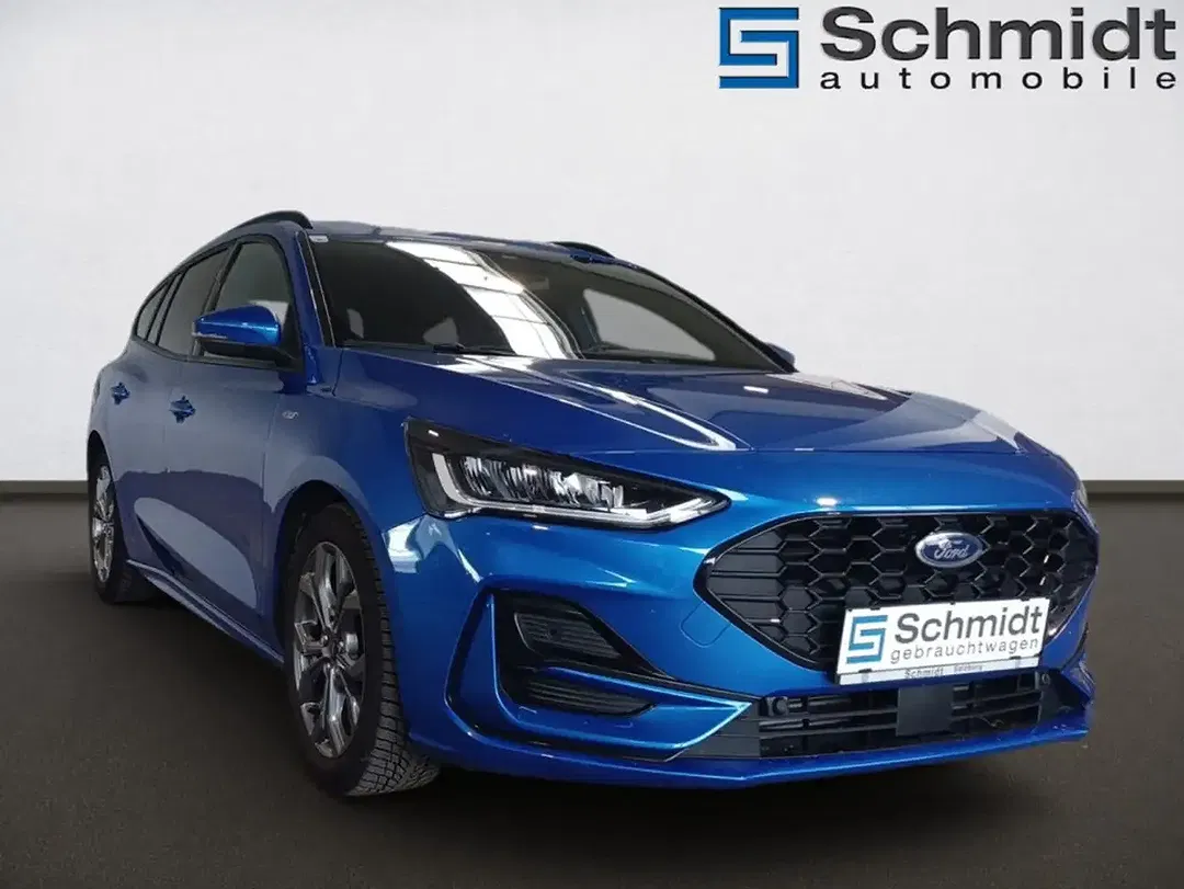 Ford Focus - Thumbnail 6