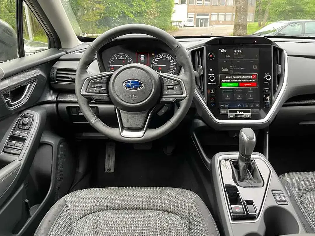 Subaru Crosstrek - Thumbnail 10