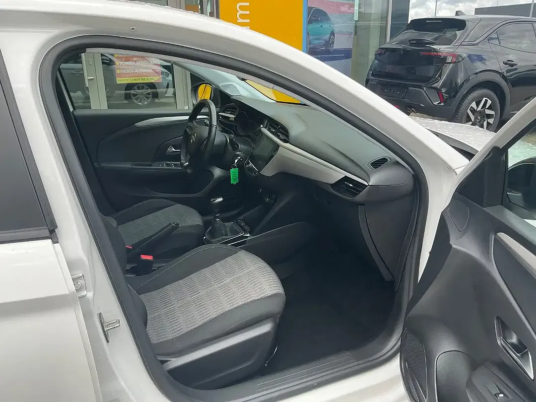 Opel Corsa - Thumbnail 11