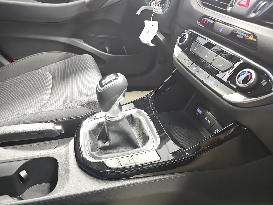Hyundai i30 - Thumbnail 9