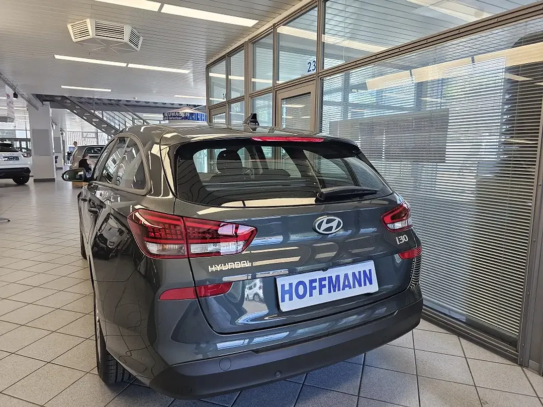Hyundai i30 - Thumbnail 5