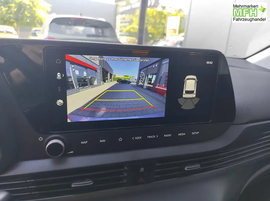 Hyundai i20 - Thumbnail 13
