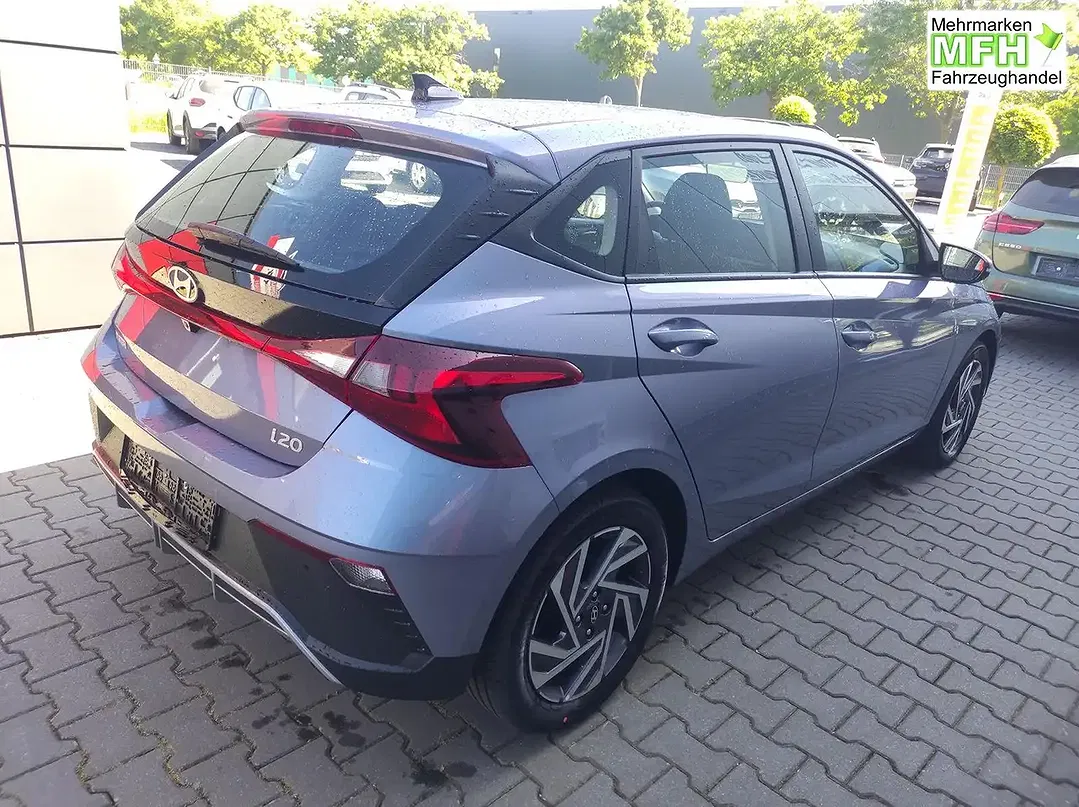Hyundai i20 - Thumbnail 4