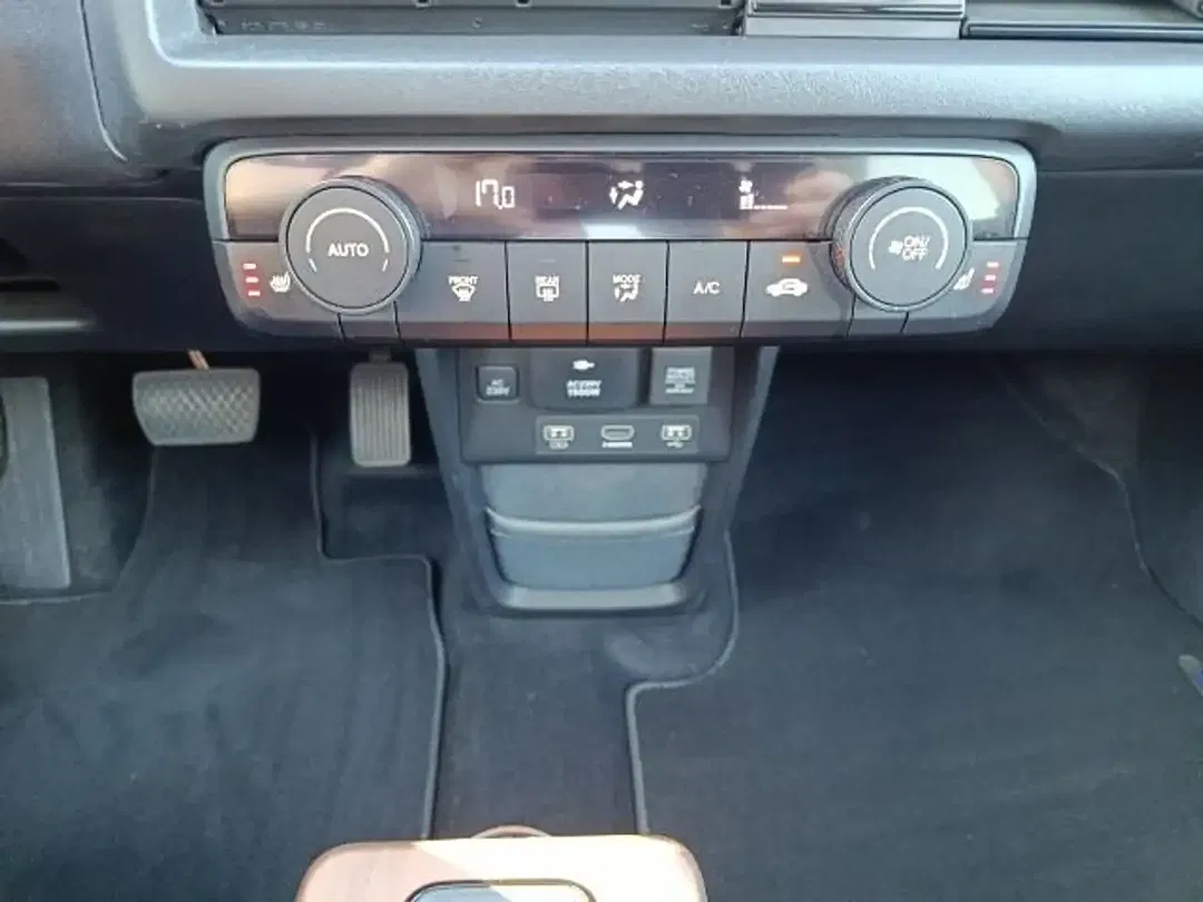 Honda e - Thumbnail 24