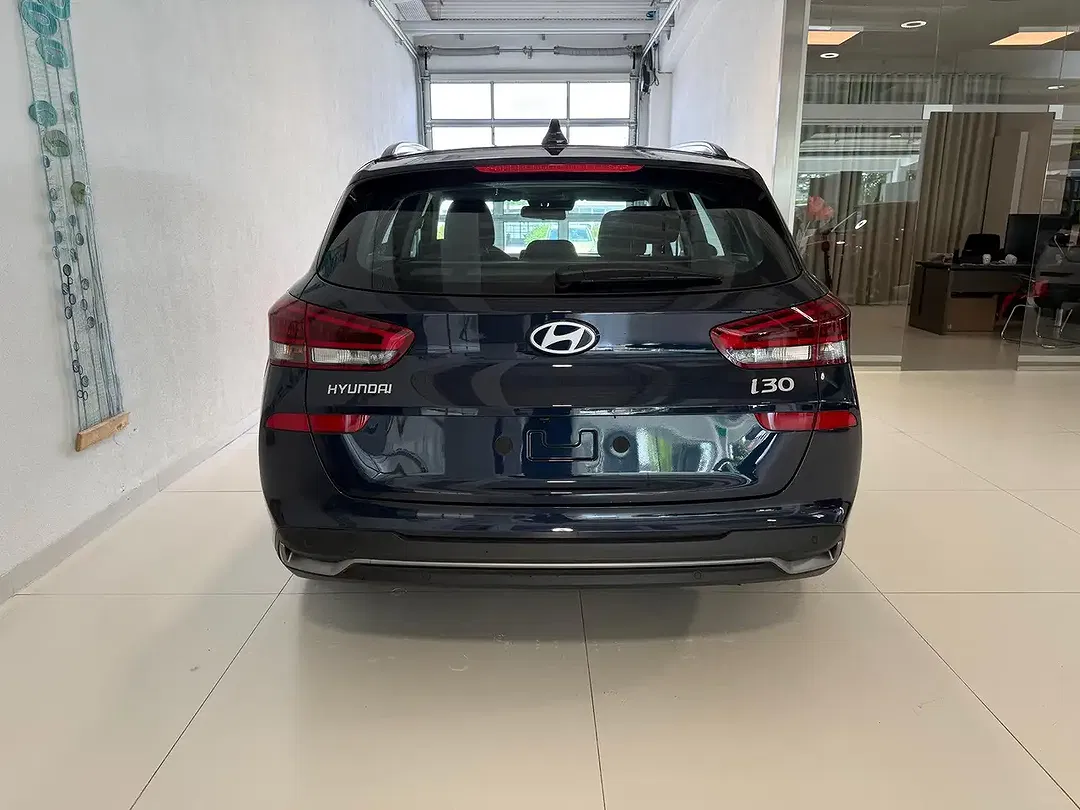 Hyundai i30 - Thumbnail 5