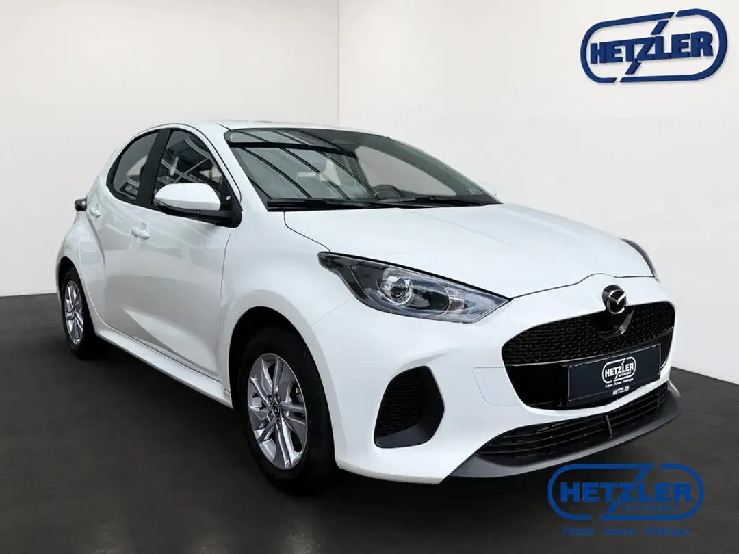 Mazda 2 - Thumbnail 2