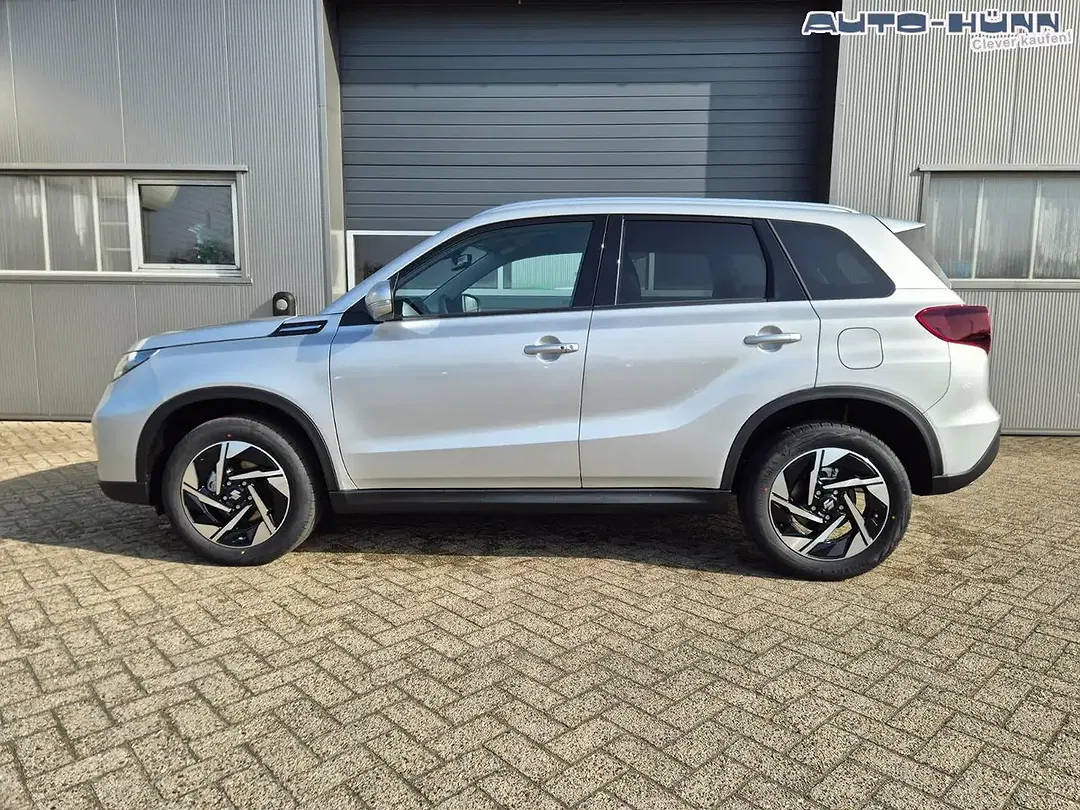 Suzuki Vitara - Thumbnail 2