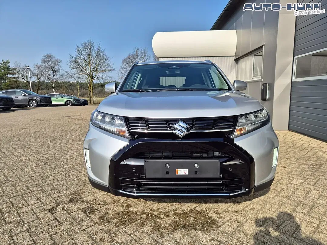 Suzuki Vitara - Thumbnail 8