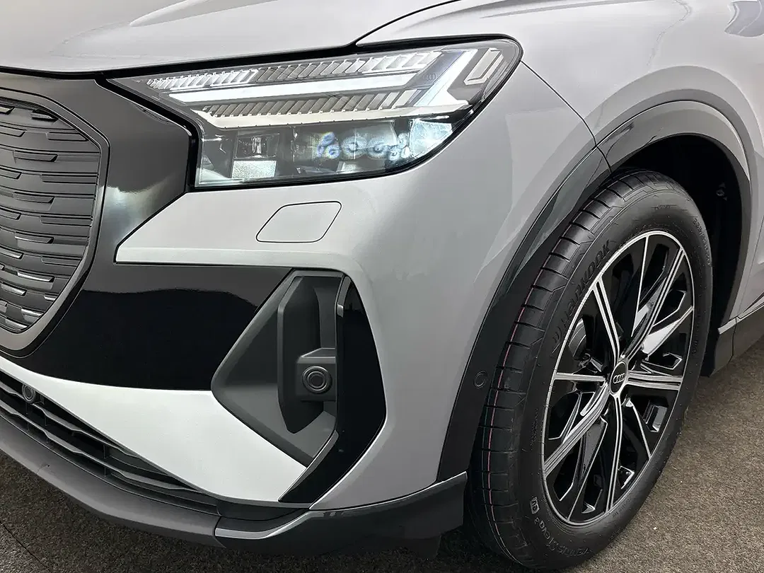 Audi Q4 e-tron - Thumbnail 5