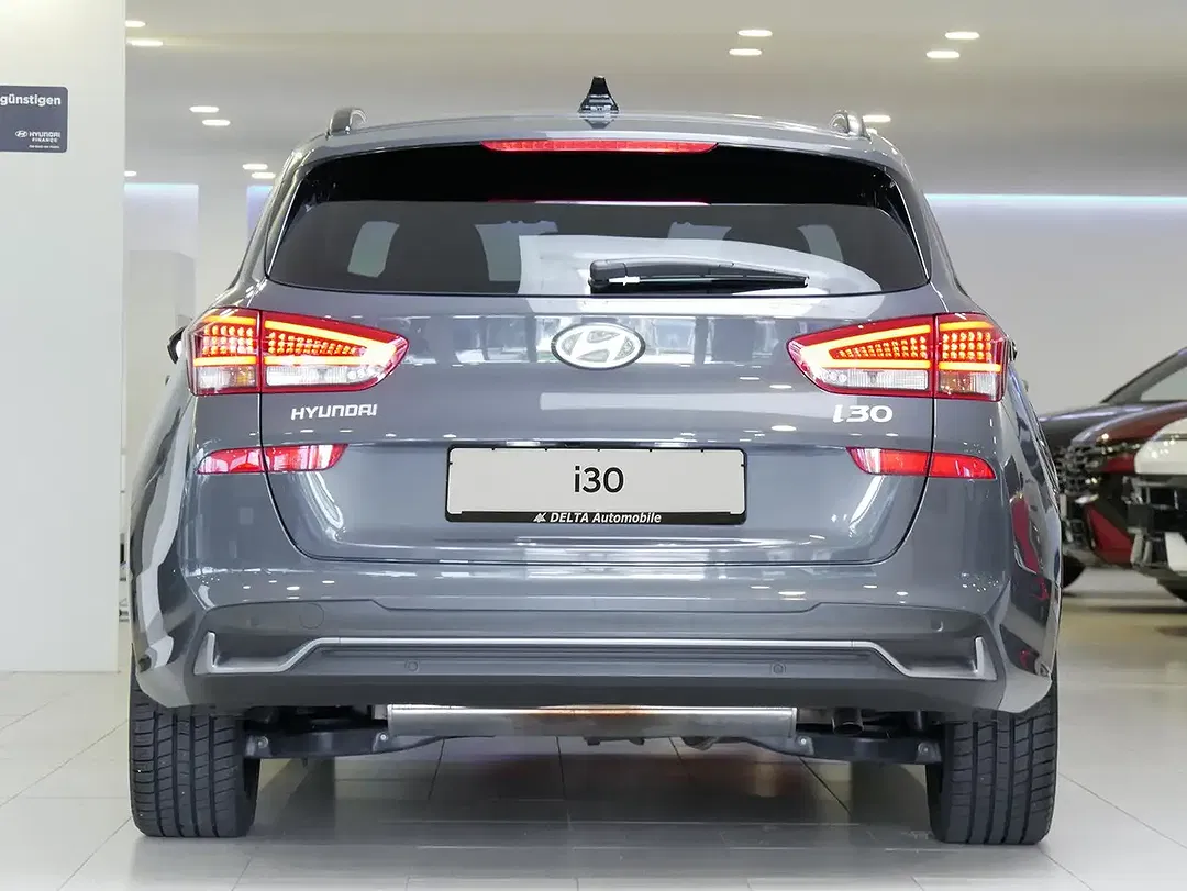 Hyundai i30 - Thumbnail 11