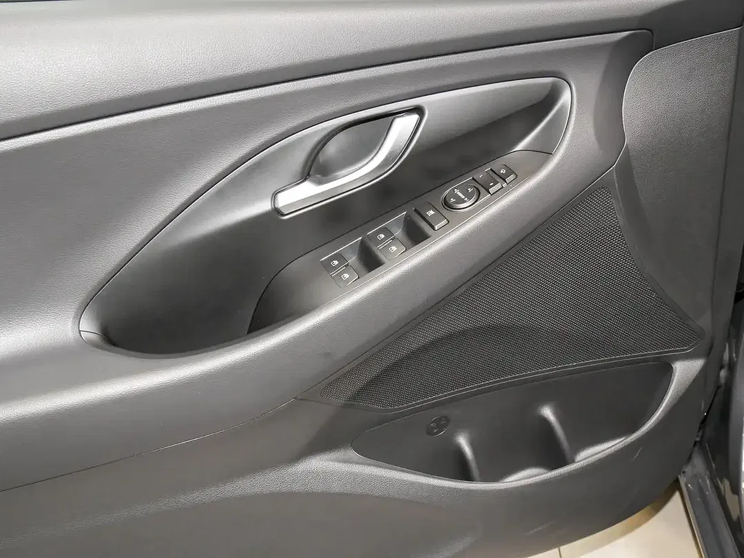 Hyundai i30 - Thumbnail 17