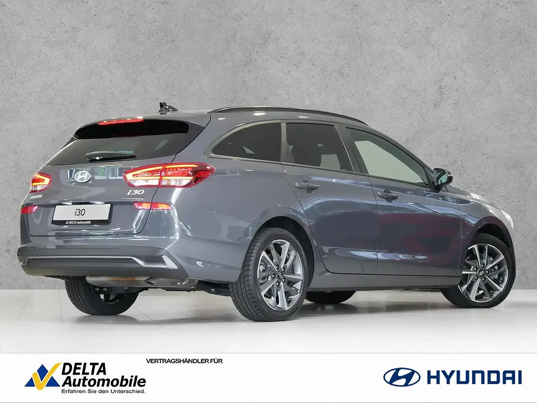 Hyundai i30 - Thumbnail 2