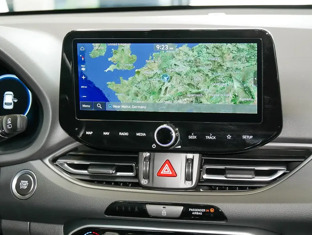 Hyundai i30 - Thumbnail 4