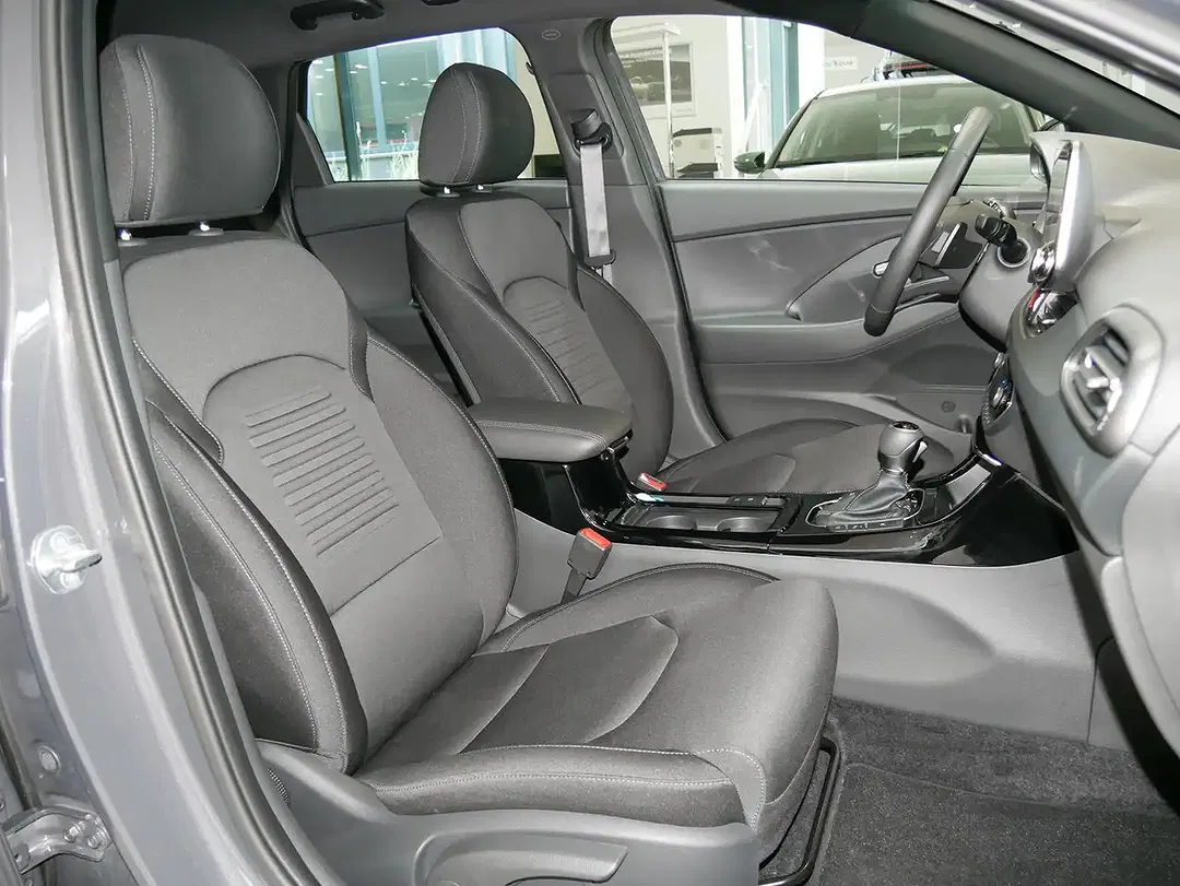 Hyundai i30 - Thumbnail 6