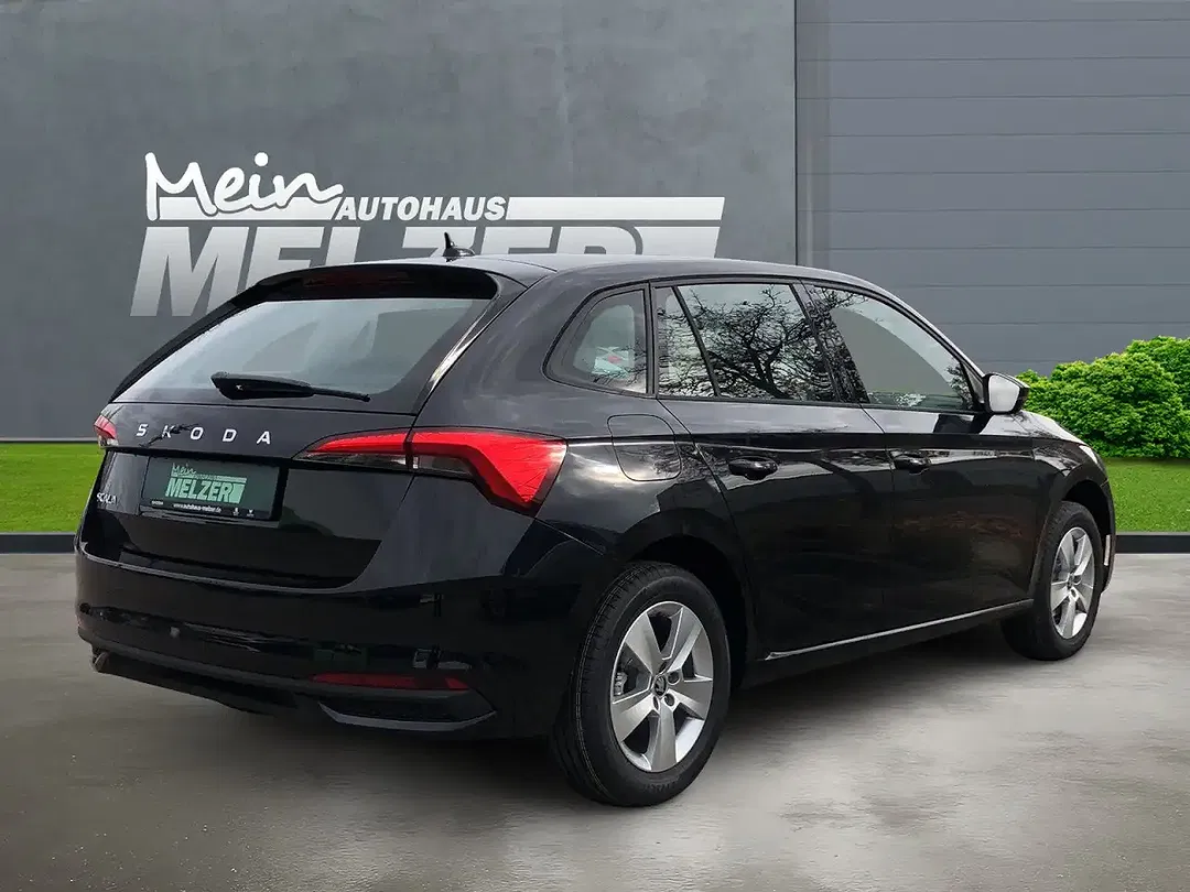 Skoda Scala - Thumbnail 2