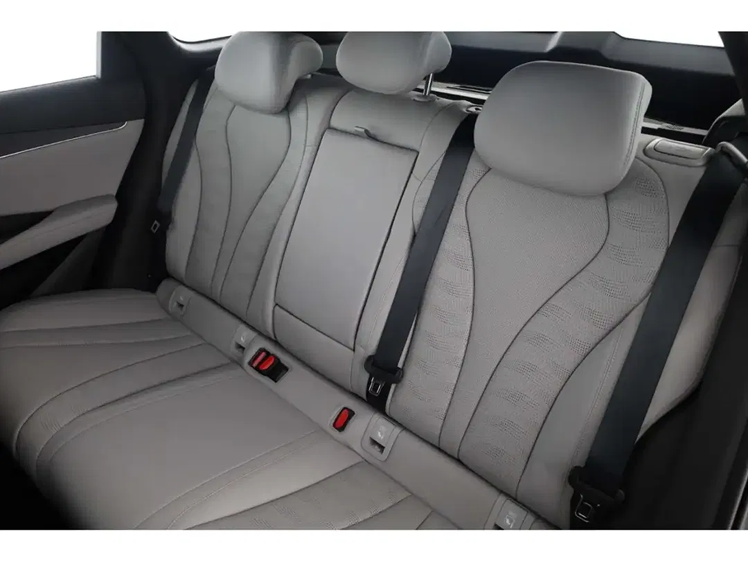 BYD Seal - Thumbnail 11