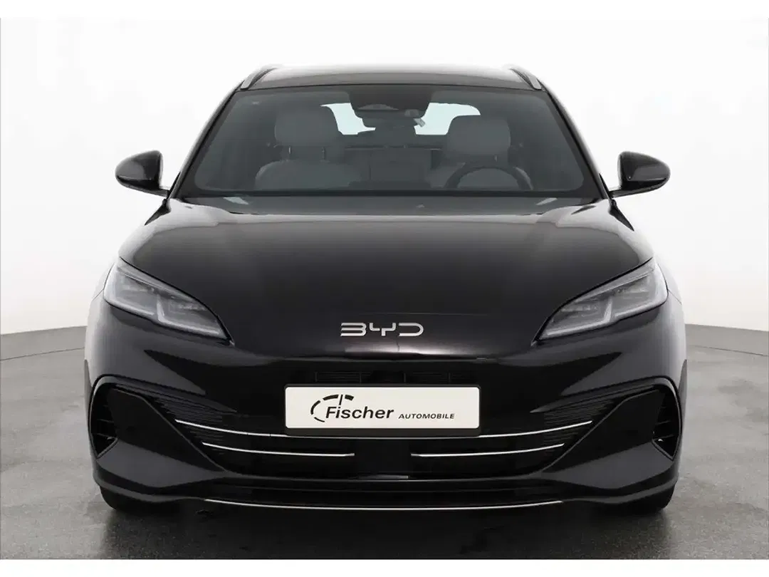 BYD Seal - Thumbnail 2