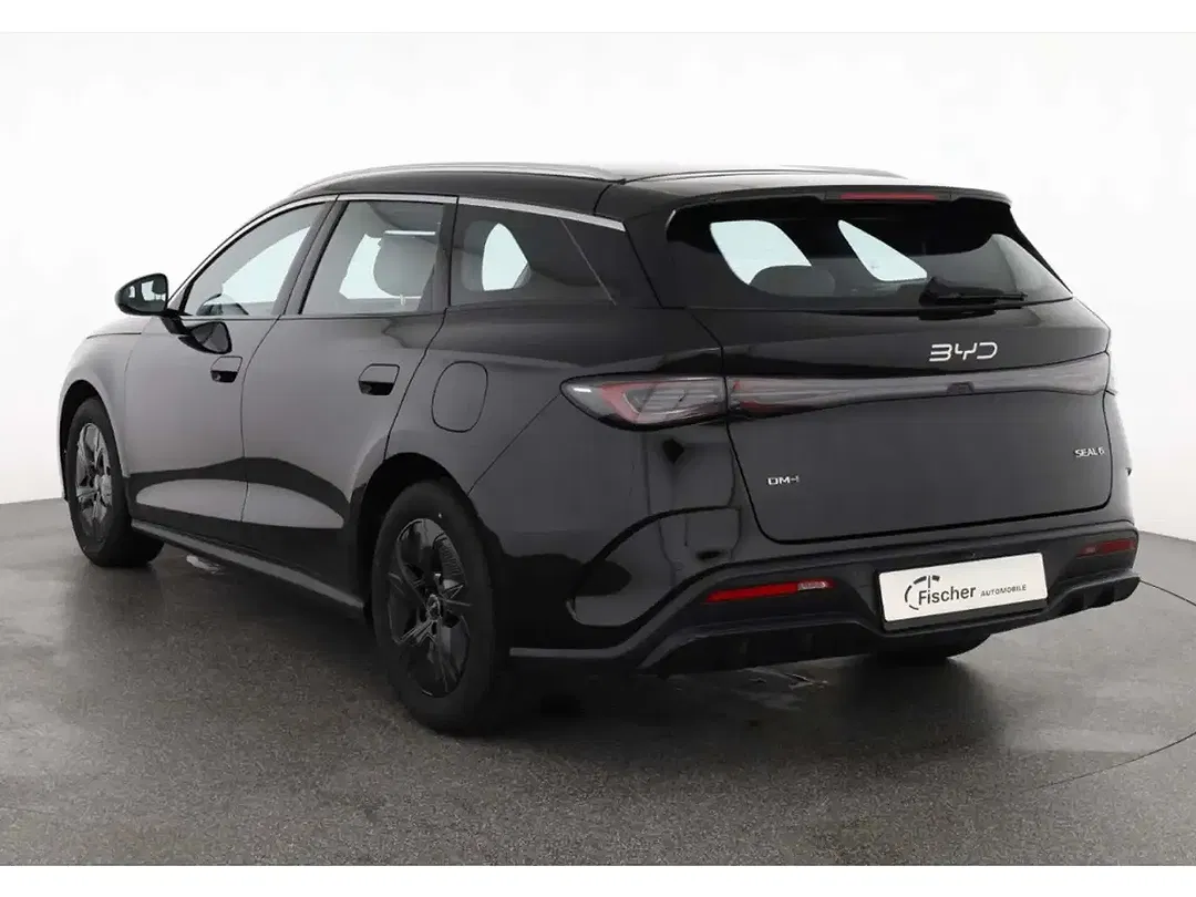 BYD Seal - Thumbnail 3