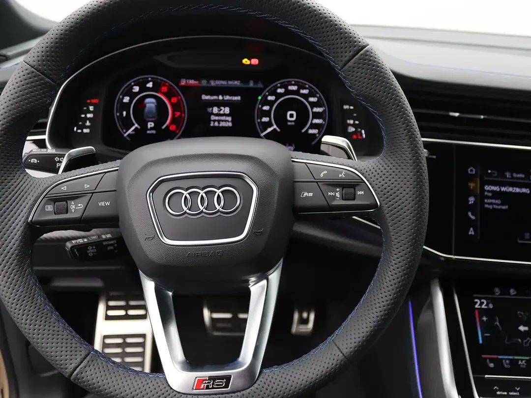 Audi RS Q8 - Thumbnail 12