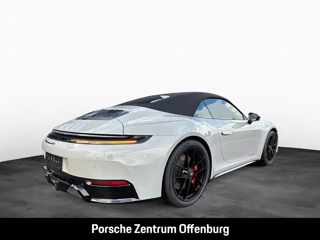 Porsche 992 - Thumbnail 8
