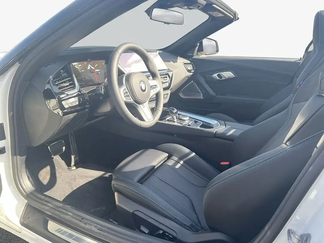 BMW Z4 - Thumbnail 9
