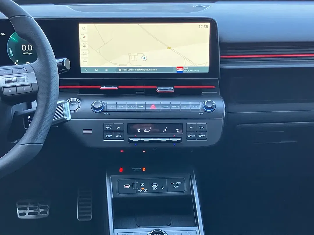 Hyundai KONA - Thumbnail 15