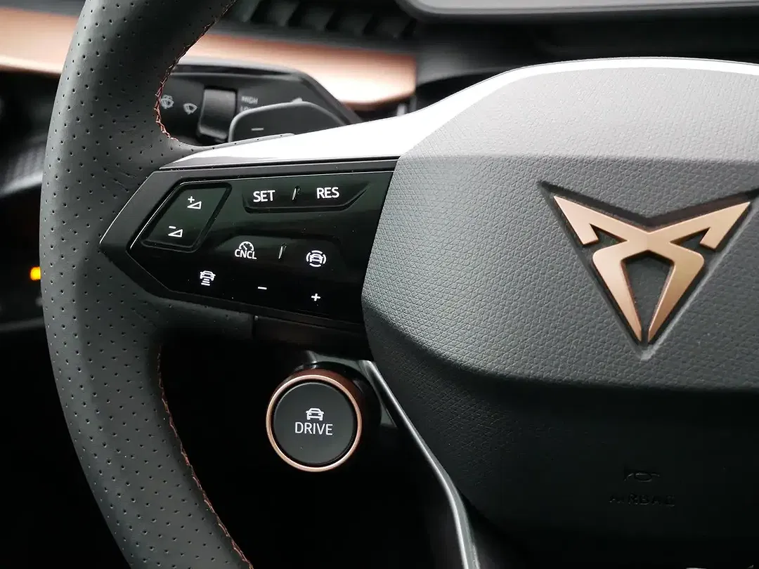 CUPRA Tavascan - Thumbnail 14