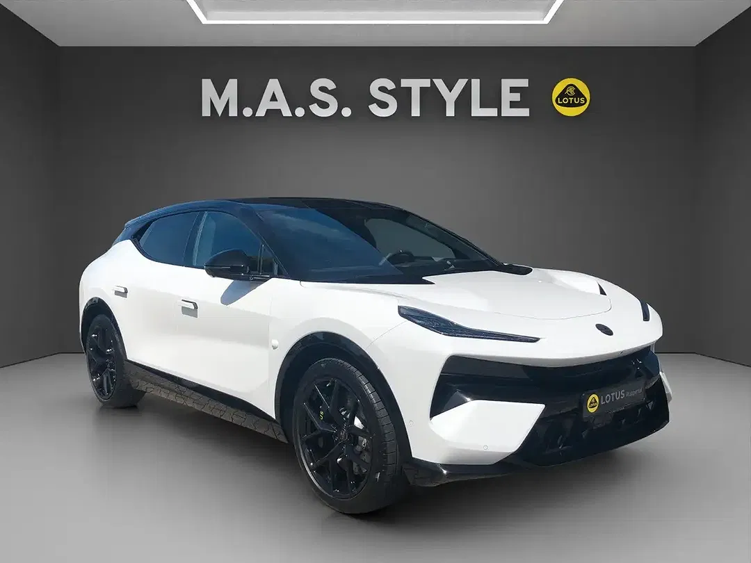 Lotus Eletre - Thumbnail 2